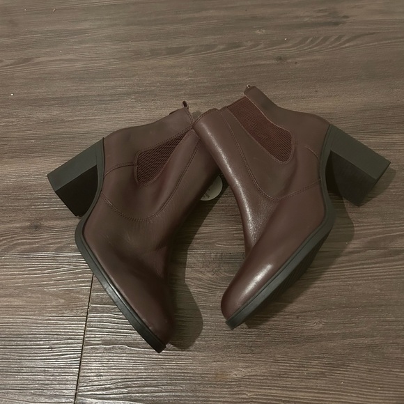 GIANI BERNINI Women's Black Korma Ankle Booties - Picture 2 of 6